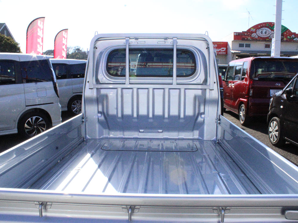 ダイハツ　ハイゼットトラック　スタンダード　CVT18枚目