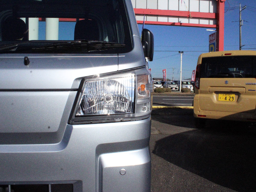 ダイハツ　ハイゼットトラック　スタンダード　CVT8枚目