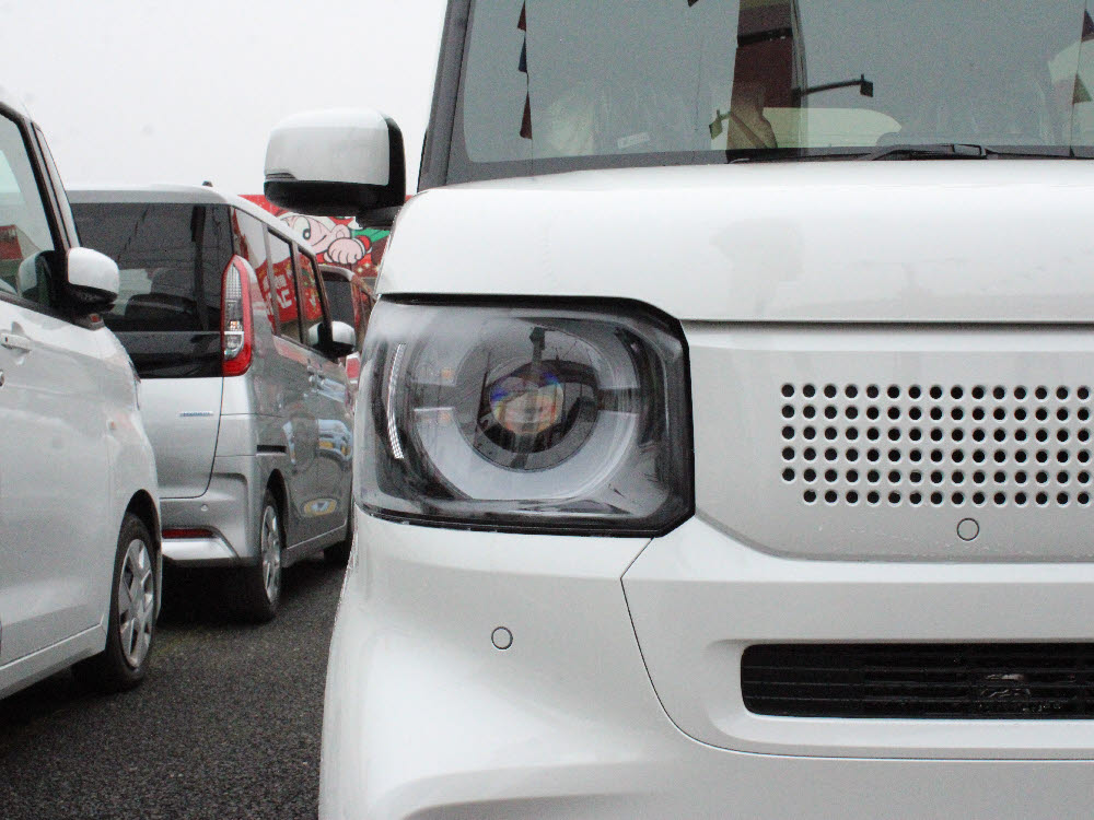 ホンダ　Ｎ ＢＯＸ　８インチナビ（VXM-245ZFEi)9枚目