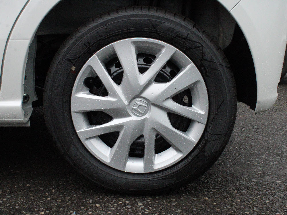 ホンダ　Ｎ ＢＯＸ　８インチナビ（VXM-245ZFEi)13枚目