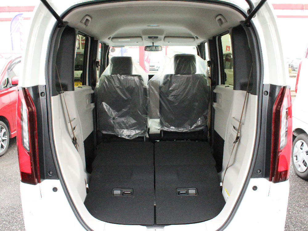 ホンダ　Ｎ ＢＯＸ　８インチナビ（VXM-245ZFEi)15枚目