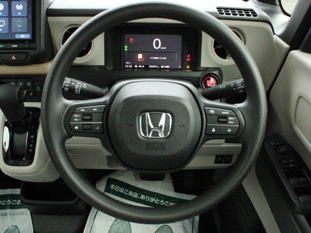 ホンダ　Ｎ ＢＯＸ　８インチナビ（VXM-245ZFEi)19枚目
