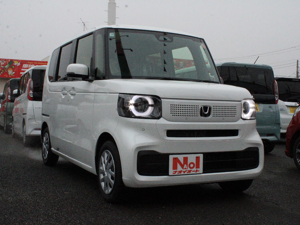 ホンダ　Ｎ ＢＯＸ　８インチナビ（VXM-245ZFEi)2枚目