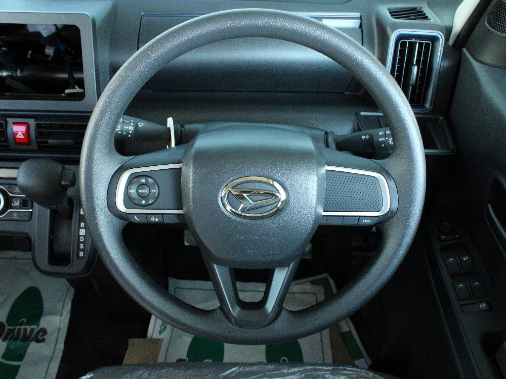 ダイハツ　タント　L　アップグレードパック19枚目