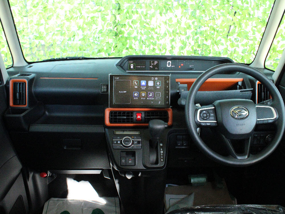 ダイハツ　タントファンクロス　9DO18枚目