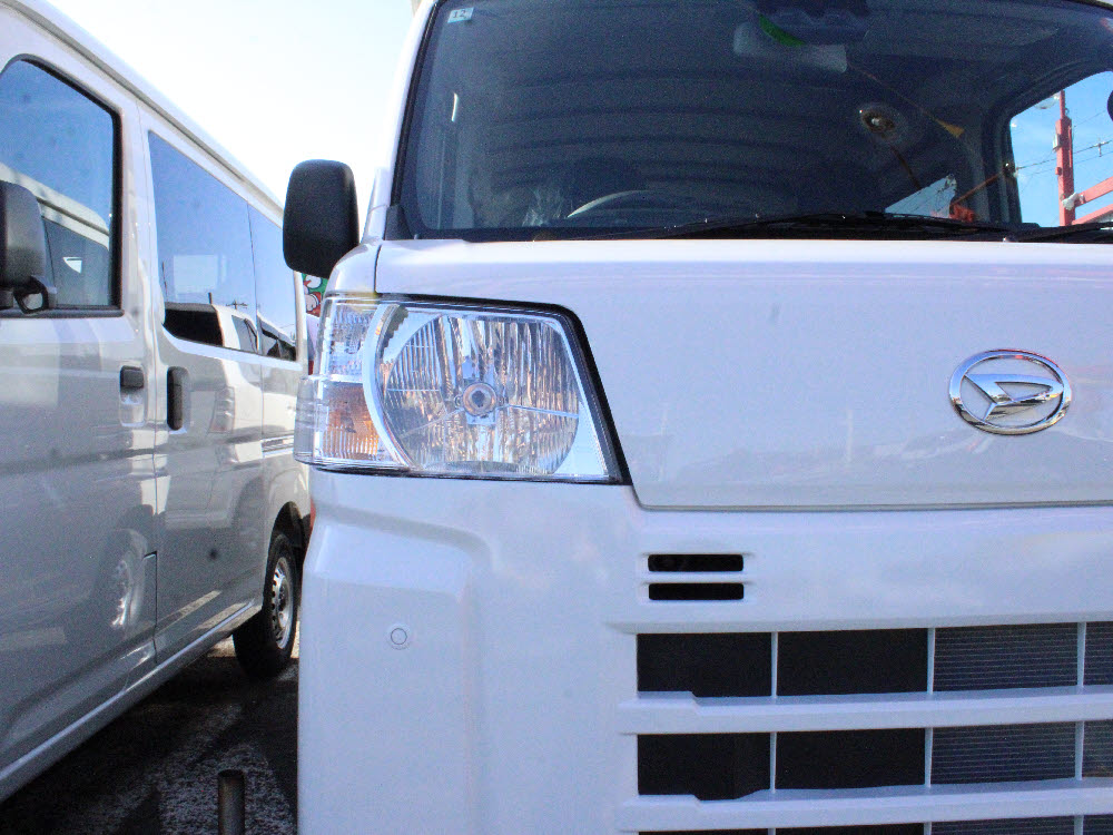 ダイハツ　ハイゼットカーゴ　デラックス9枚目