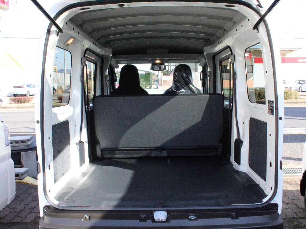 ダイハツ　ハイゼットカーゴ　デラックス15枚目