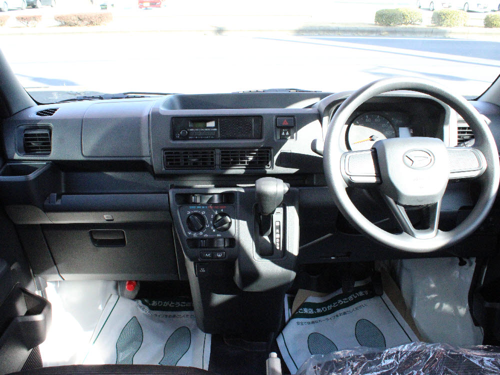 ダイハツ　ハイゼットカーゴ　デラックス19枚目