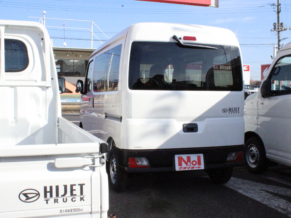 ダイハツ　ハイゼットカーゴ　デラックス6枚目