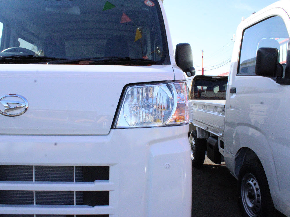 ダイハツ　ハイゼットカーゴ　デラックス8枚目