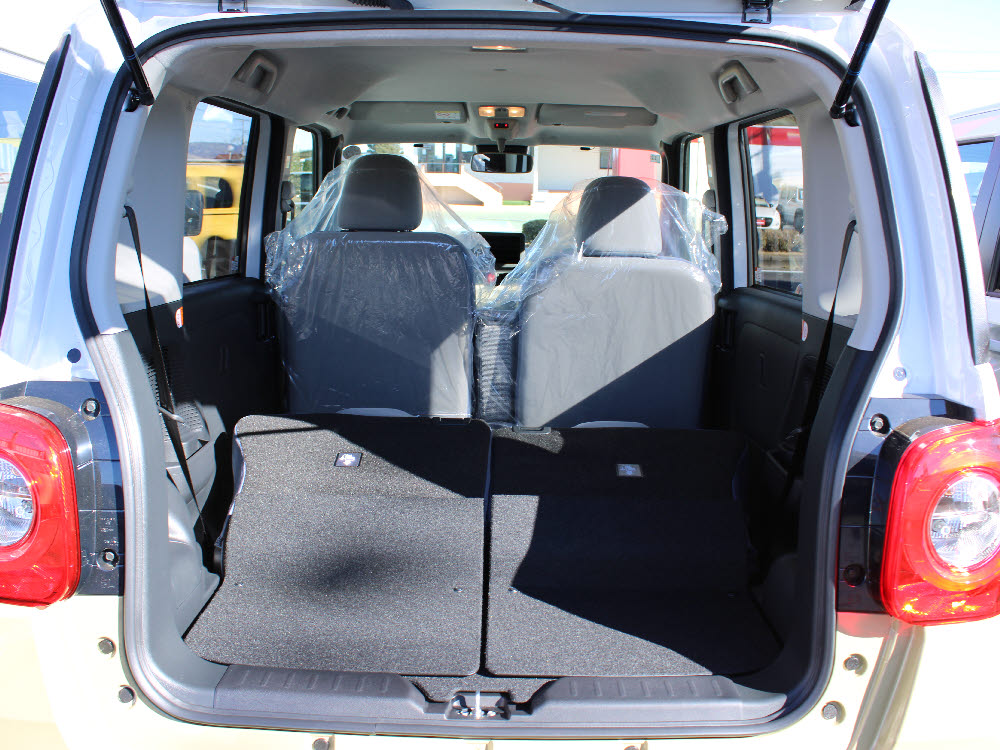 ダイハツ　ムーヴキャンバス　ストライプスX UGP ODレス15枚目