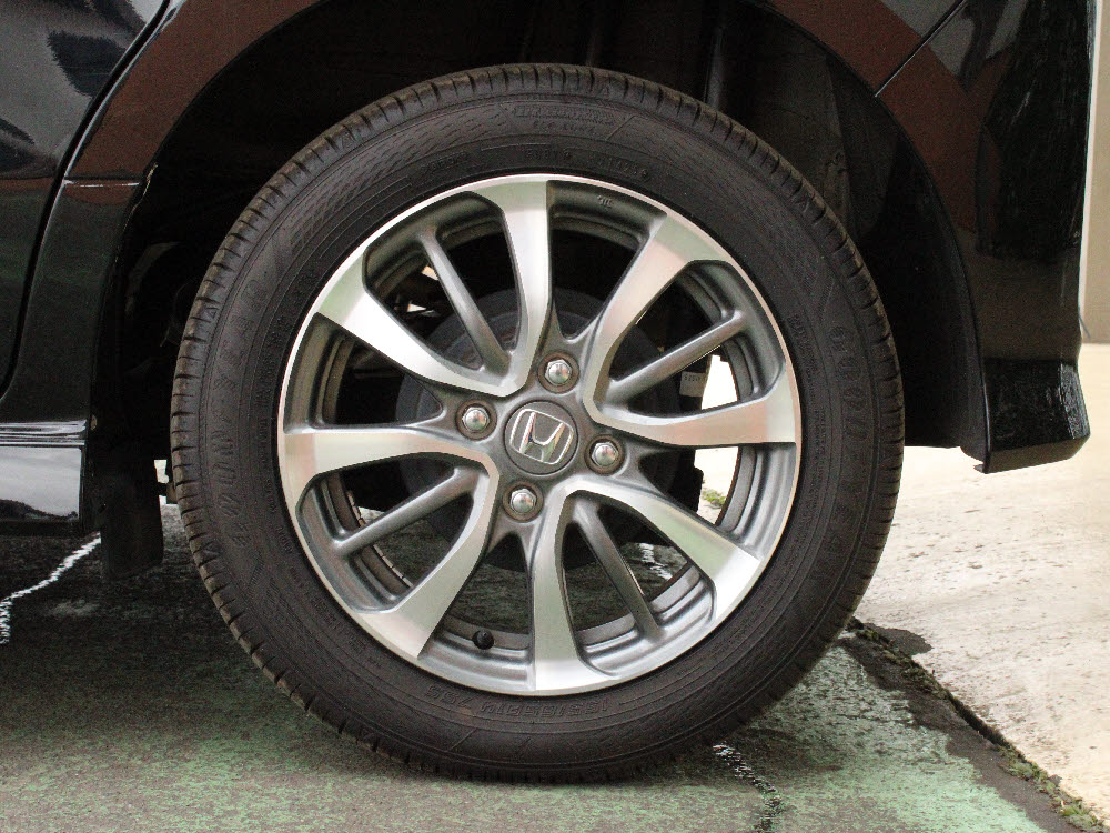 ホンダ　Ｎ ＢＯＸカスタム　L13枚目