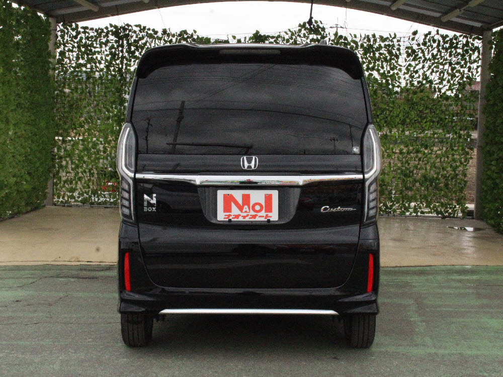 ホンダ　Ｎ ＢＯＸカスタム　L5枚目