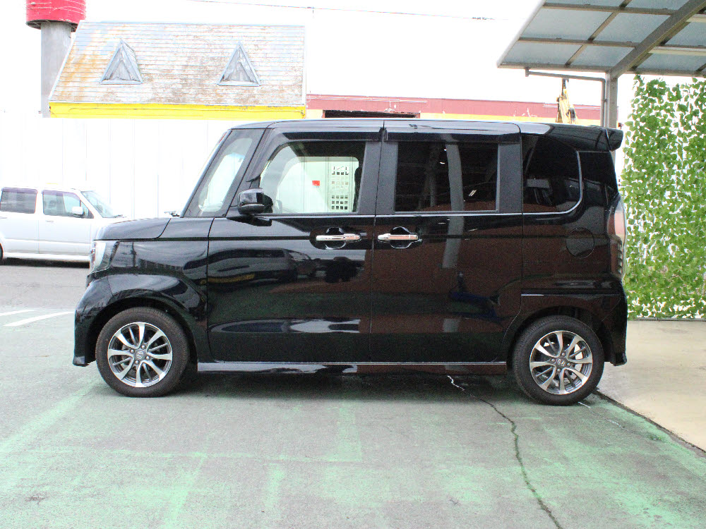 ホンダ　Ｎ ＢＯＸカスタム　L7枚目