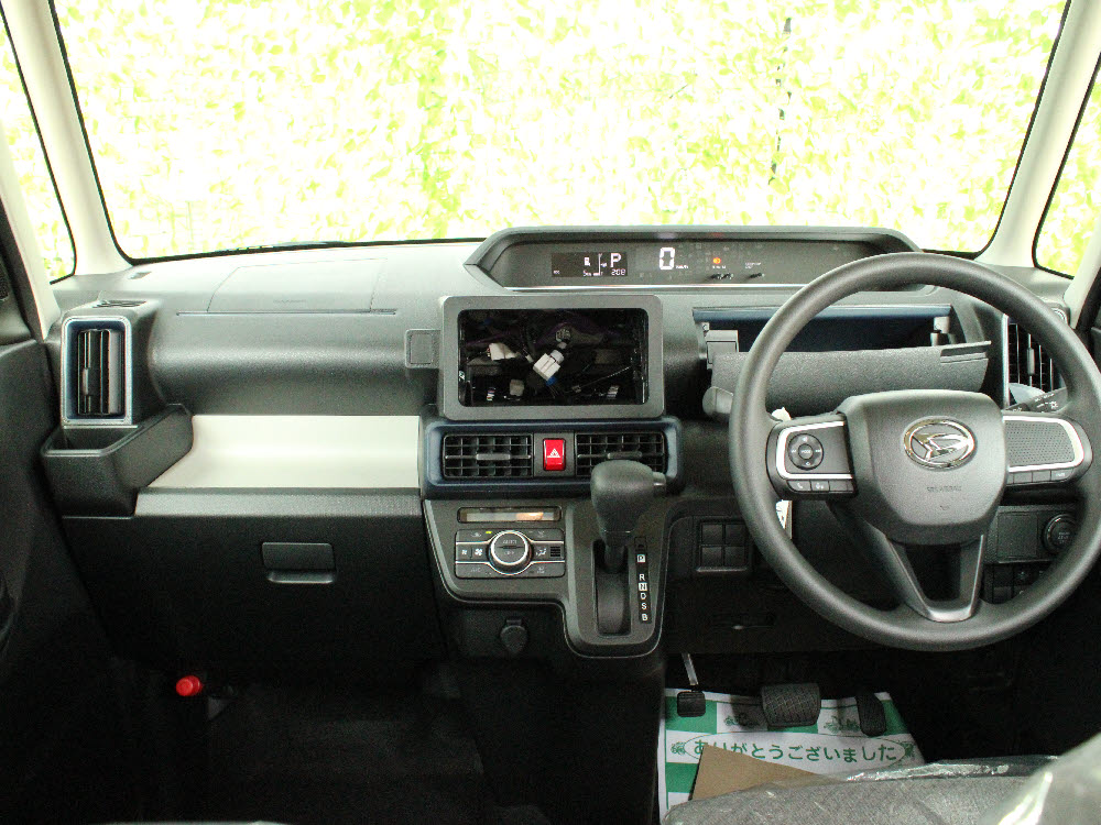ダイハツ　タント　L　UGP　オーデイオレス18枚目