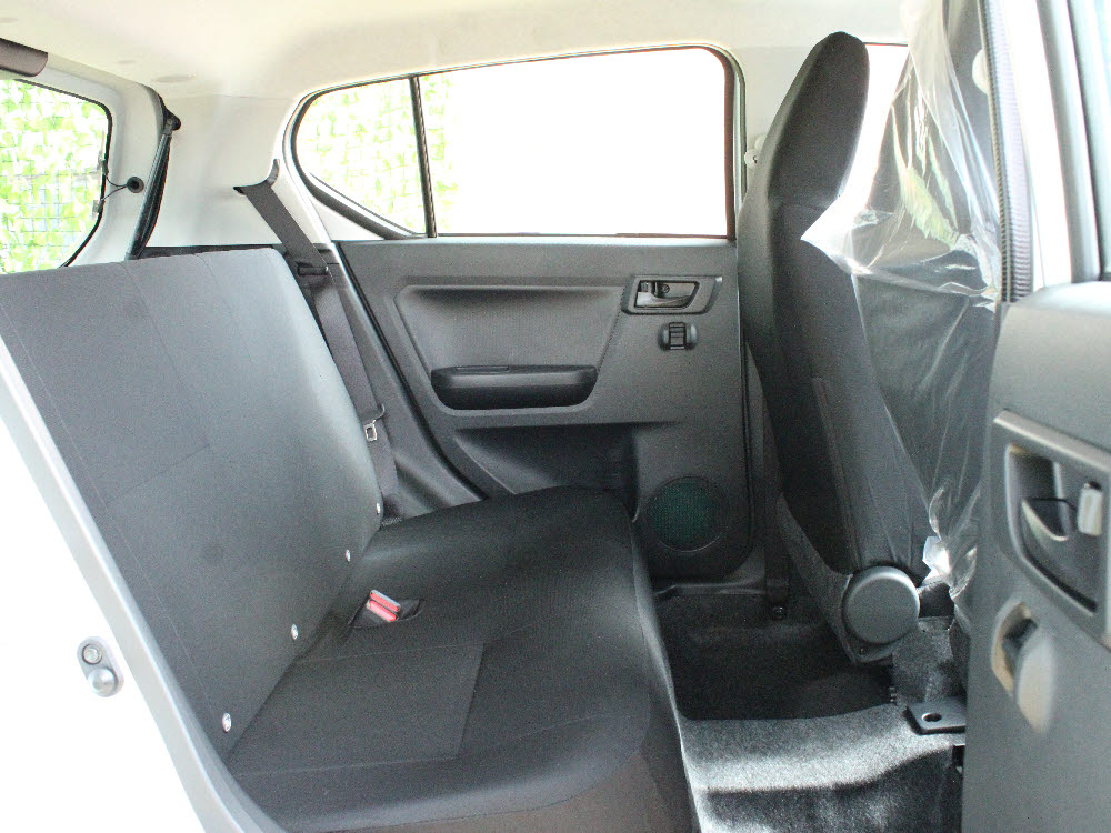 ダイハツ　ミライース　L　SAⅢ　ODレス16枚目