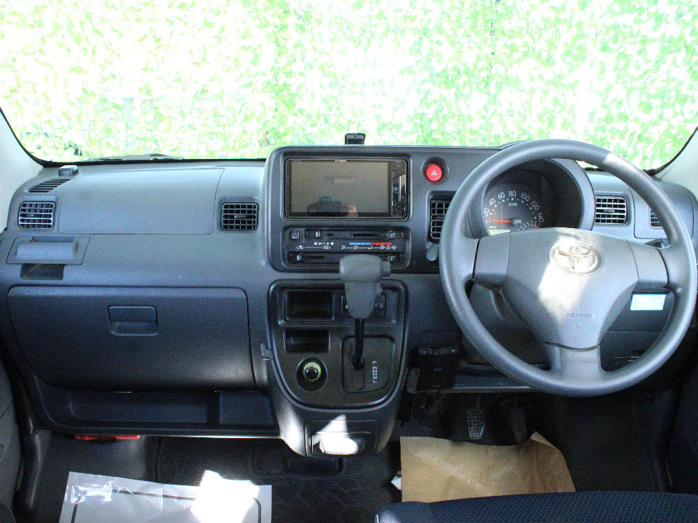 トヨタ　ピクシスバン　クルーズターボ　4WD17枚目