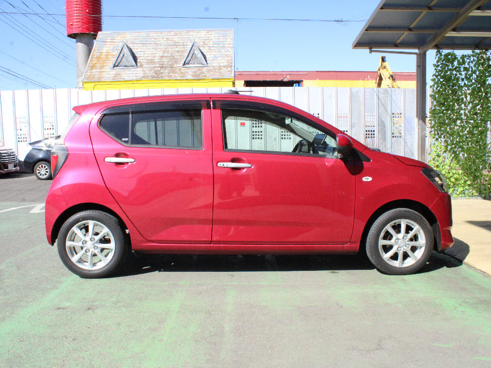 ダイハツ　ミライース　G-SAⅢ3枚目