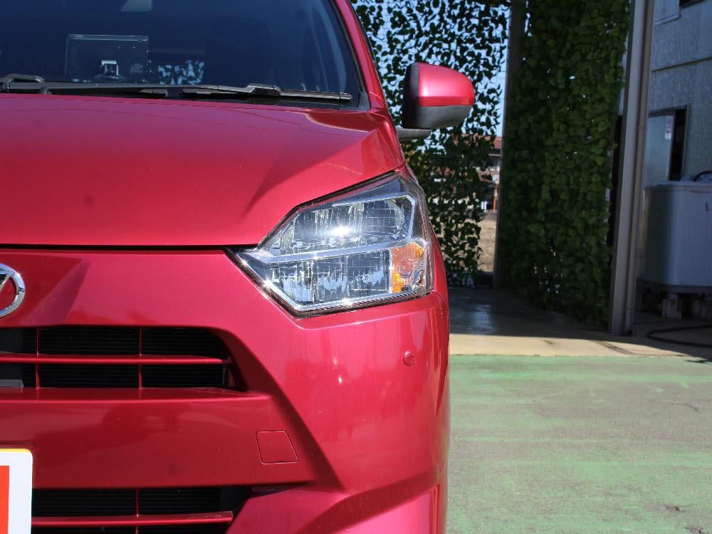 ダイハツ　ミライース　G-SAⅢ8枚目