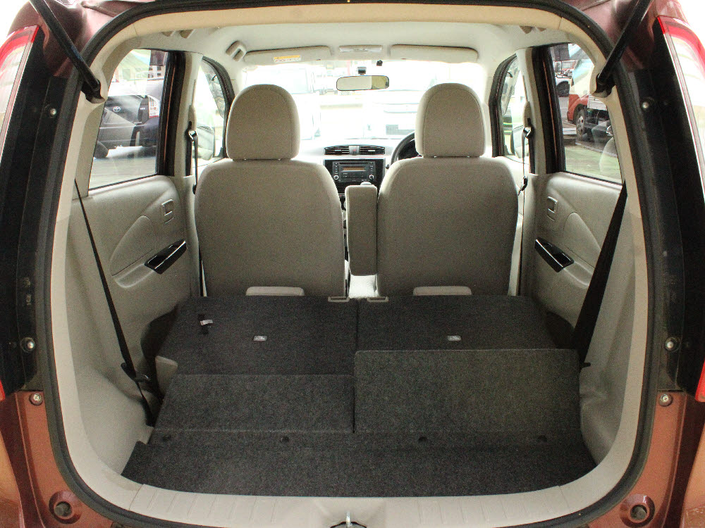 ニッサン　デイズ　J14枚目