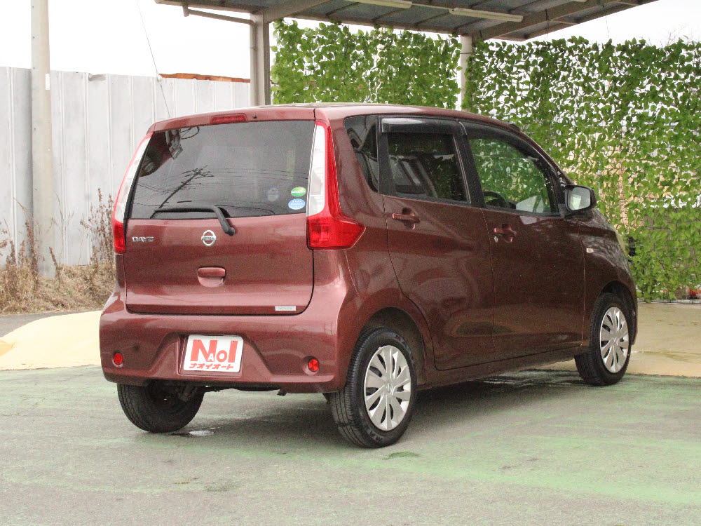 ニッサン　デイズ　J4枚目