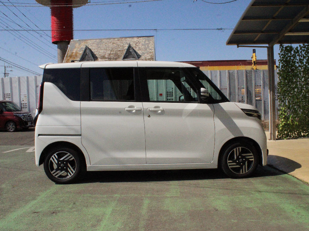 ニッサン　ルークス　ハイウェイスターX　レンタアップ3枚目