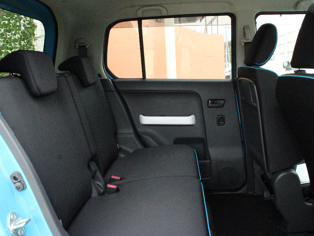 スズキ　ハスラー　G14枚目