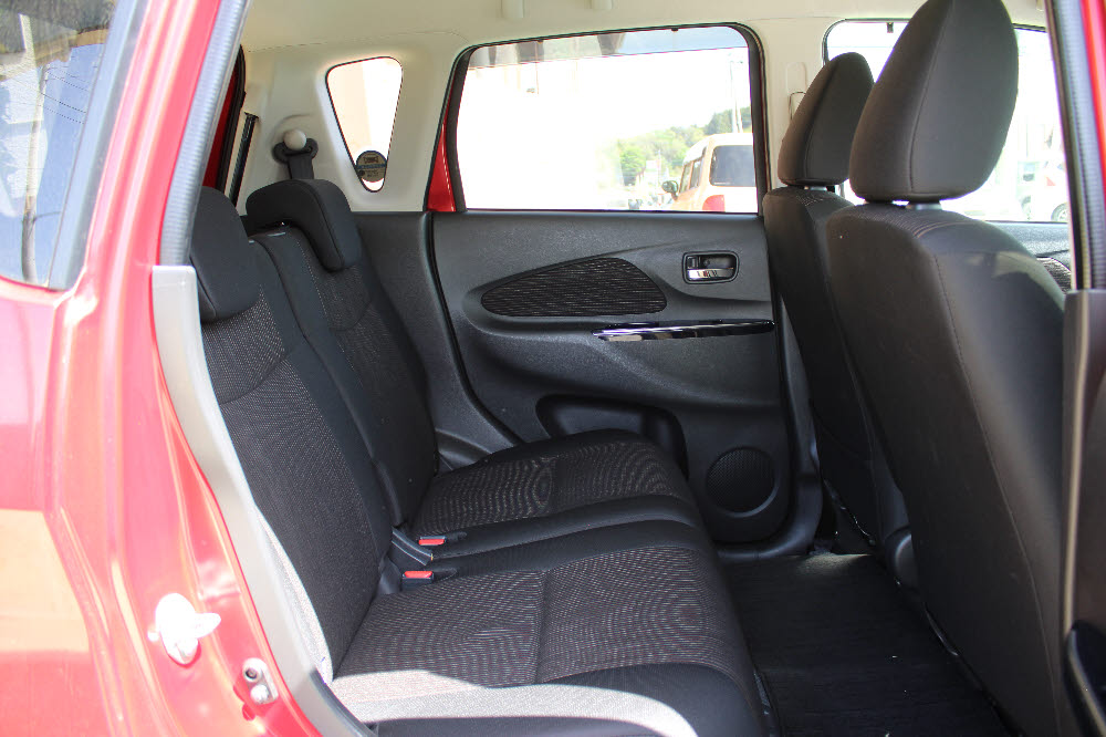 ミツビシ　ｅＫカスタム　Gセーフティパッケージ15枚目