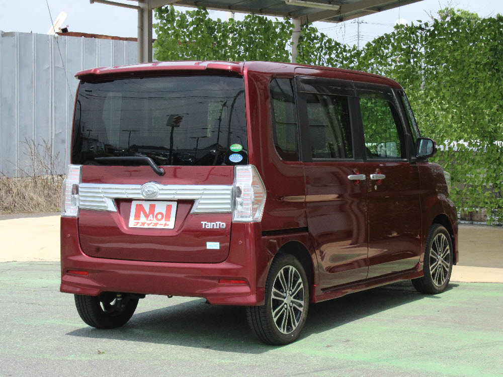 ダイハツ タントカスタム RS-SAⅢ4枚目