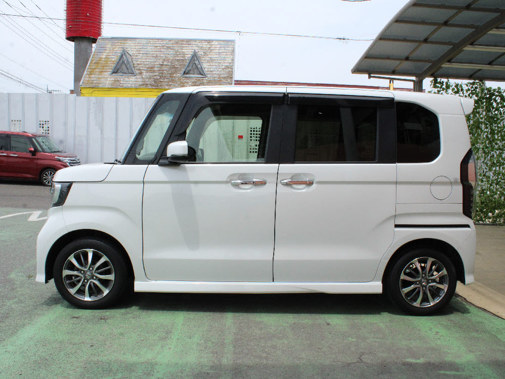 ホンダ N BOXカスタム L7枚目