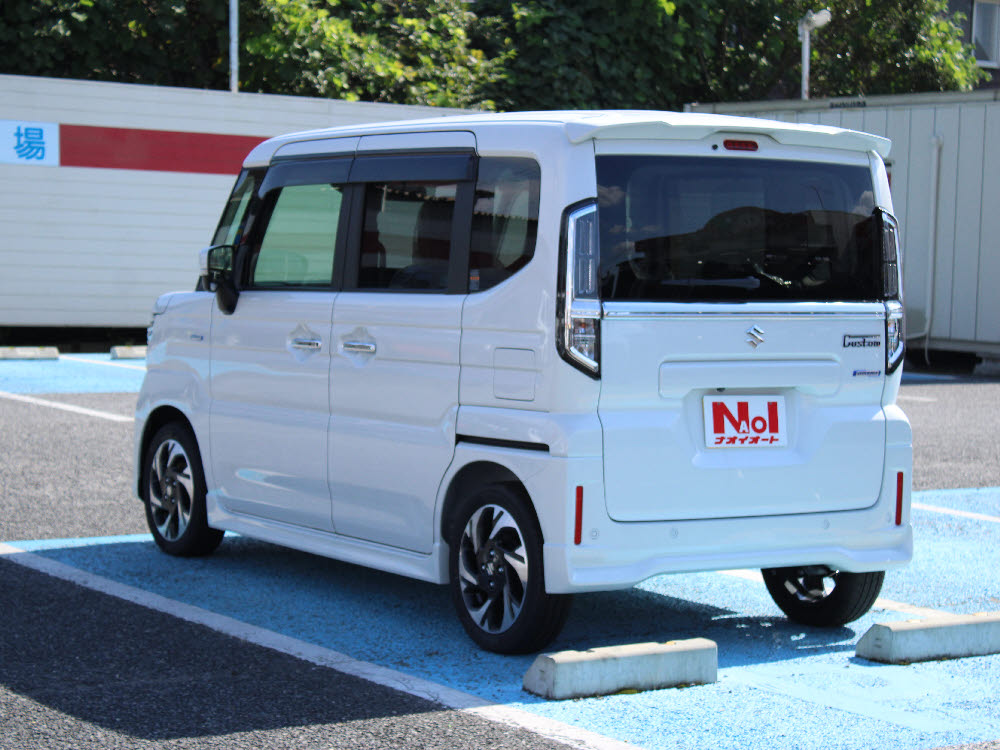 スズキ スペーシアカスタム HYBRID XSターボ全方位ナヒ6枚目