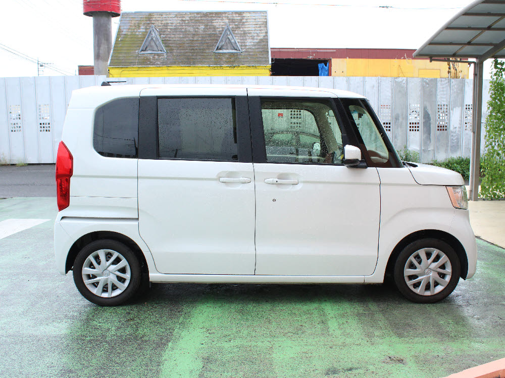 ホンダ　Ｎ ＢＯＸ　L3枚目