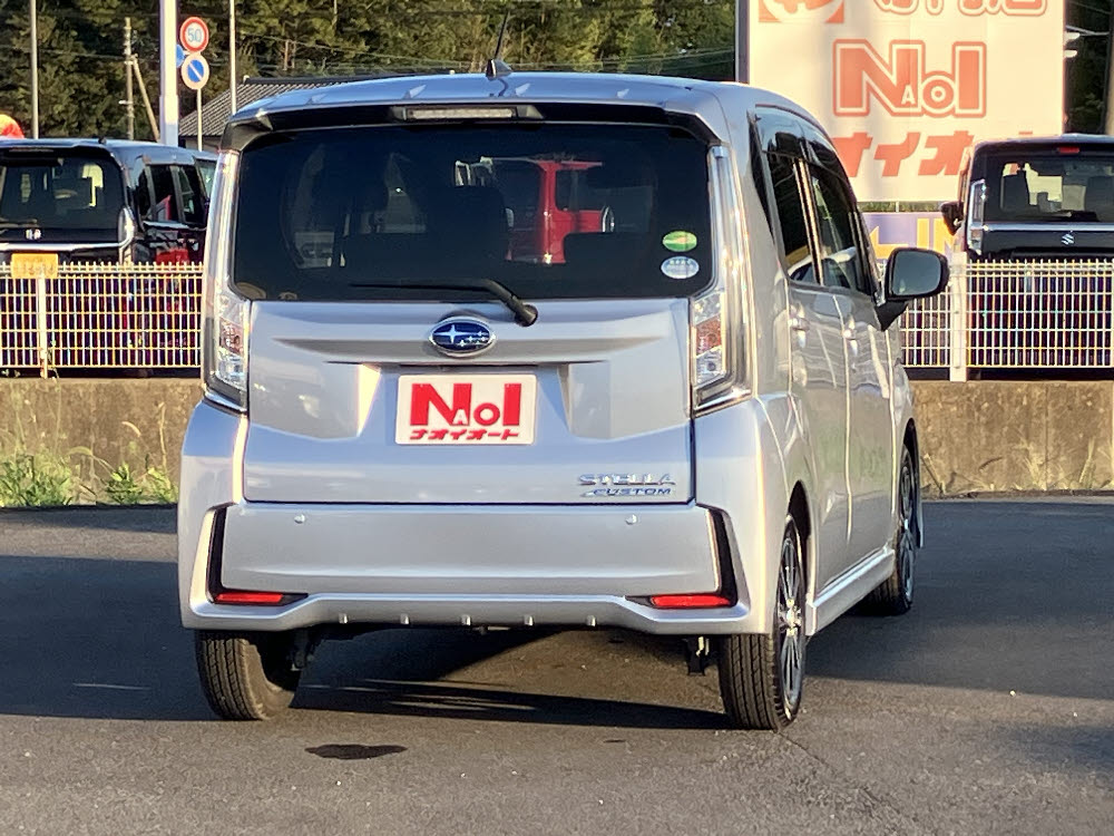 スバル ステラカスタム R スマートアシスト 代車アップ4枚目