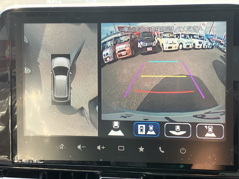 スズキ　フロンクス　2WD 全方位ナビ付10枚目