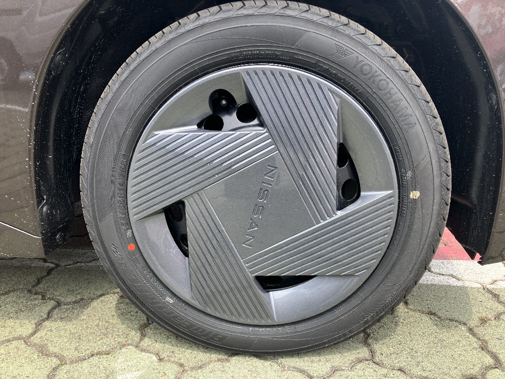 ニッサン　ルークス X 17枚目