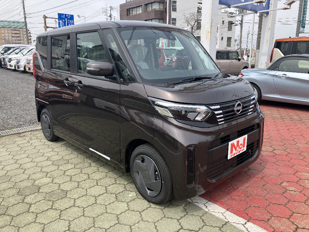 ニッサン　ルークス X 2枚目