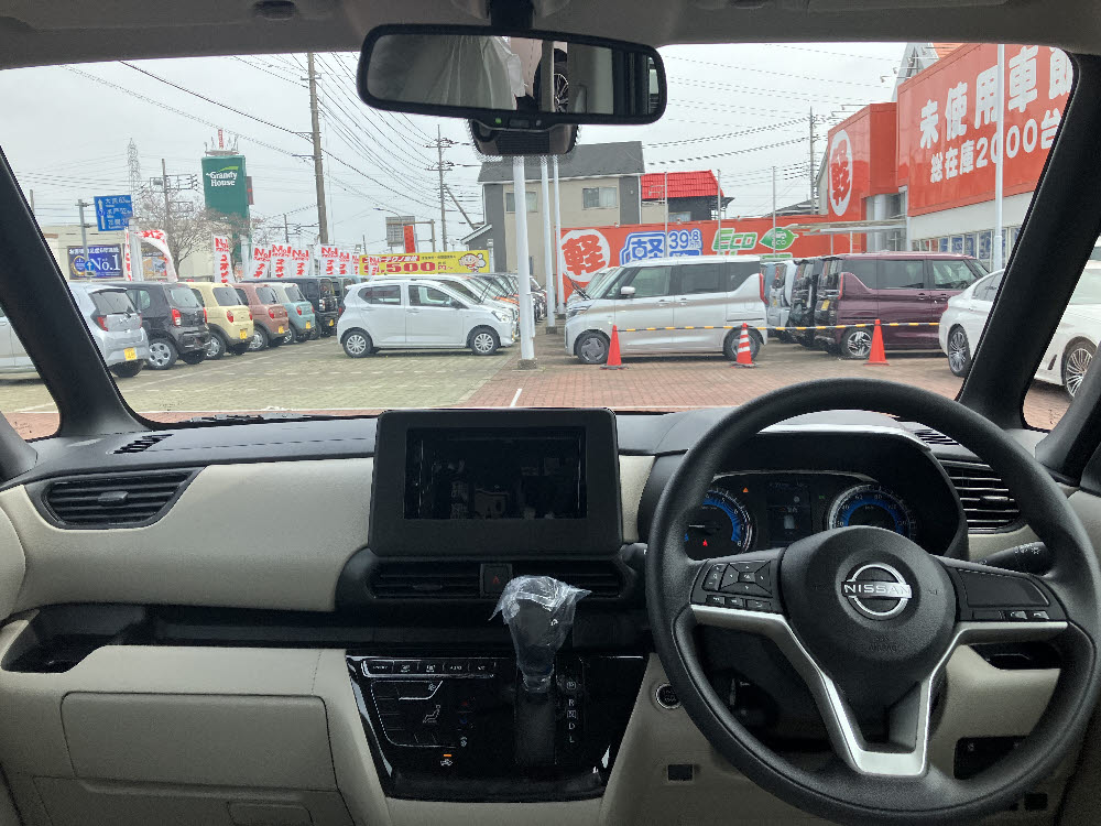 ニッサン　ルークス X 6枚目