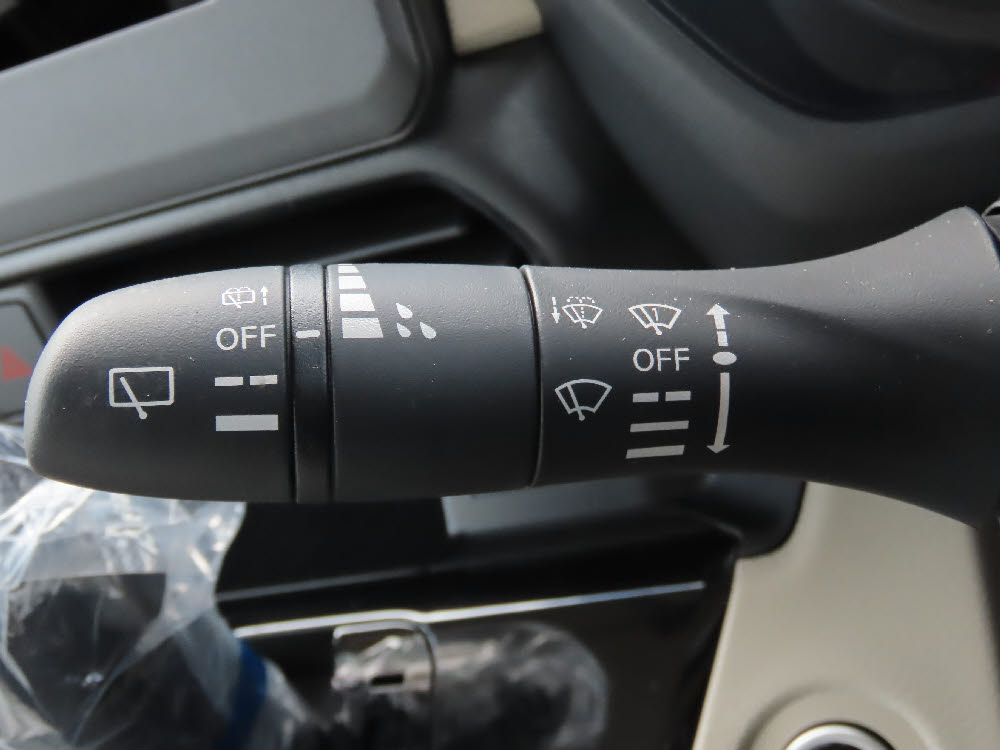 ニッサン　ルークス X17枚目