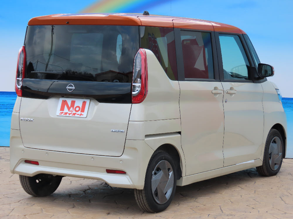 ニッサン　ルークス X4枚目