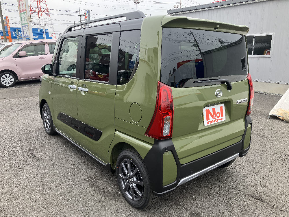 ダイハツ　タントファンクロス（9インチDO付）5枚目