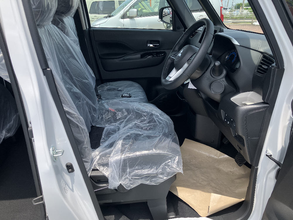 ミツビシ　デリカミニ　G（ODレス）6枚目