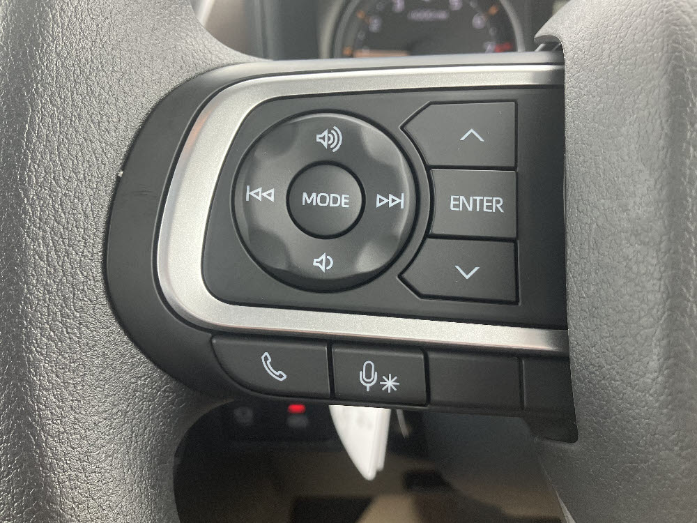 ダイハツ　ムーヴ　G　9インチDO14枚目