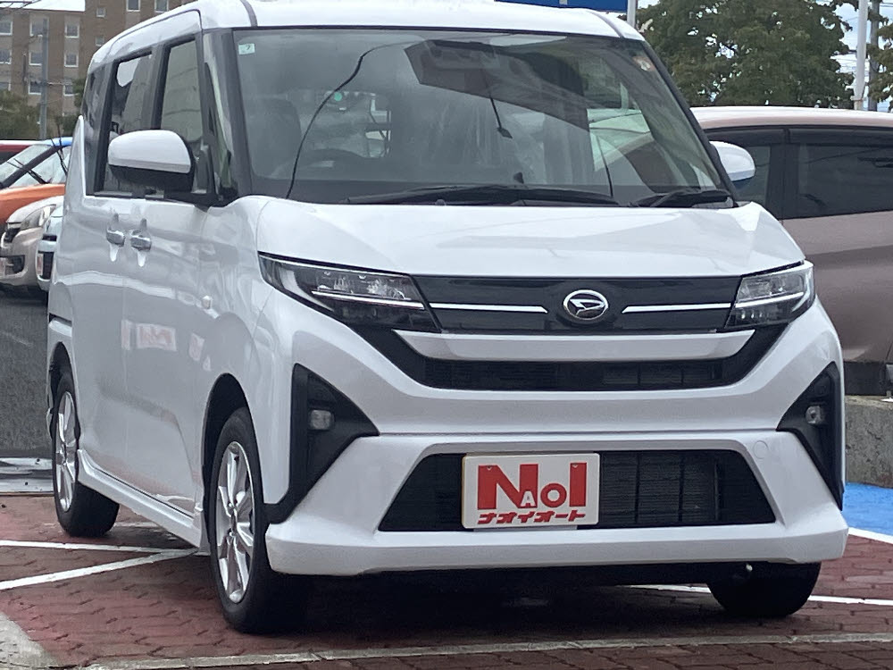 ダイハツ　ムーヴ　G　9インチDO2枚目