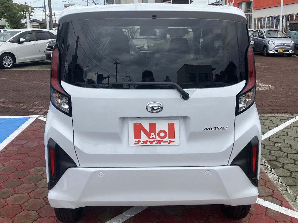 ダイハツ　ムーヴ　G　9インチDO4枚目