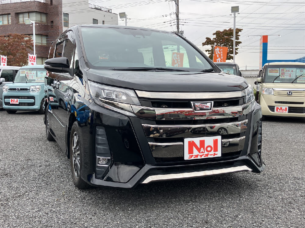 トヨタ　ノア　SI　WXB2枚目