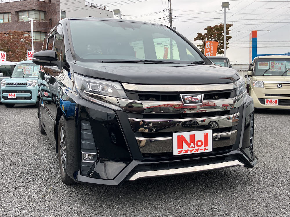 トヨタ　ノア　SI　WXB3枚目