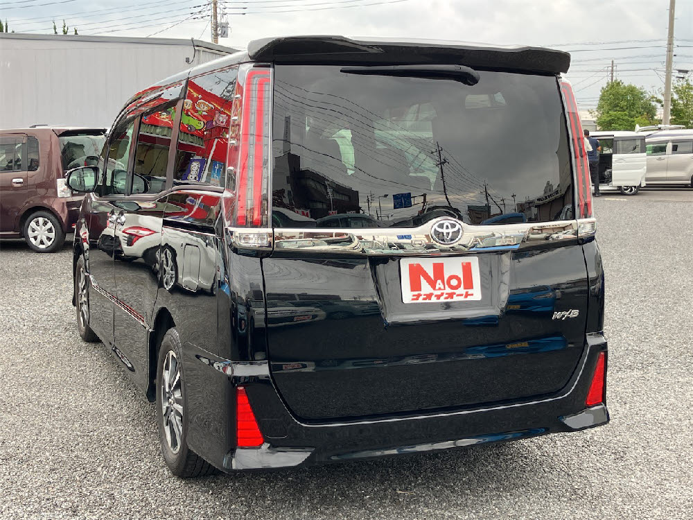 トヨタ　ノア　SI　WXB6枚目