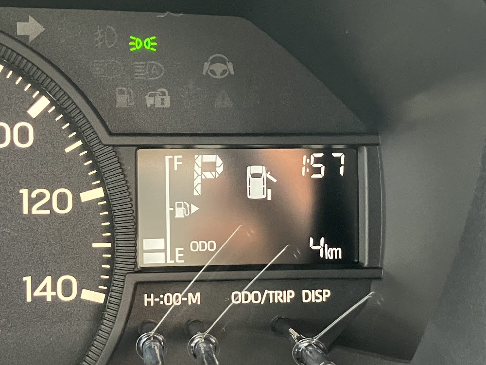 ダイハツ　ハイゼットカーゴ デラックス(ラジオ付）9枚目