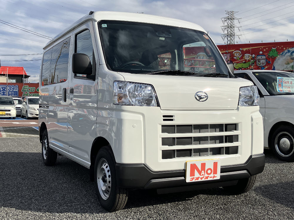 ダイハツ　ハイゼットカーゴ デラックス(ラジオ付）2枚目