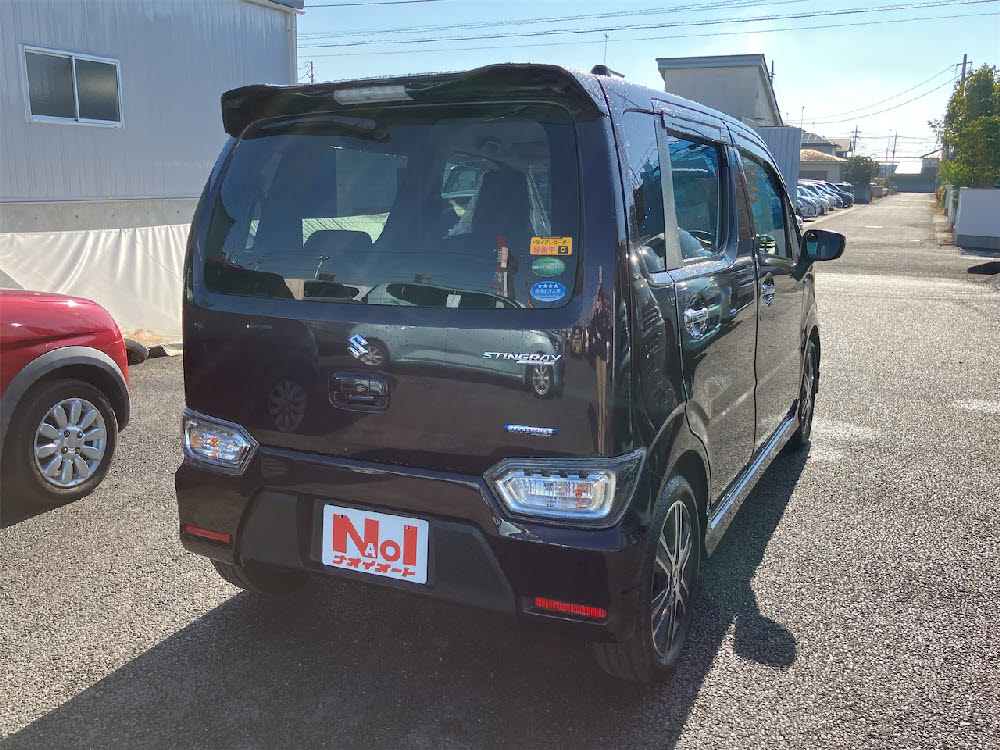 スズキ　ワゴンRスティングレー　HYBRID　T3枚目